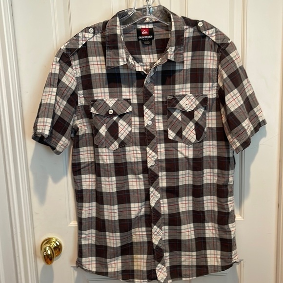 Quicksilver ⭐️short sleeve shirt - Picture 1 of 6